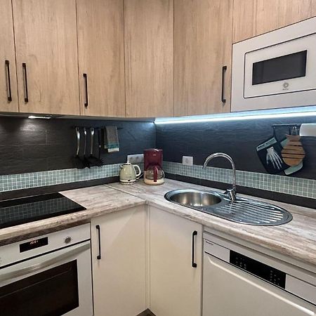 Huebsche Ferienwohnung Mit 2 Schlafzimmern, Pool Und Wlan, Strandnaehe Callao Salvaje Kültér fotó